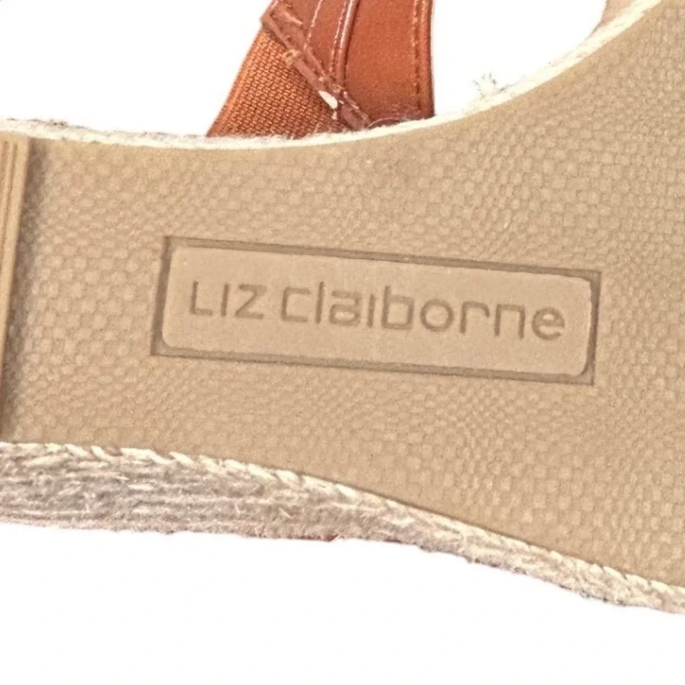 Liz Claiborne liz claiborne